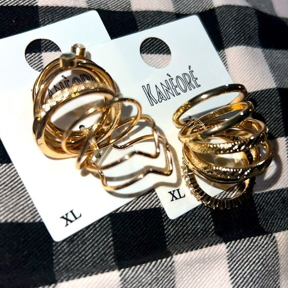 Two sets of stackable goldtone rings size 9 - Picture 2 of 8